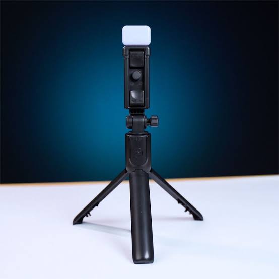 4 in 1 Selfie Tripod Stand